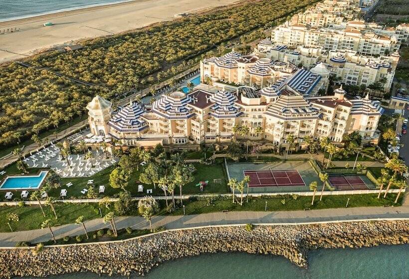 هتل Meliá Isla Canela