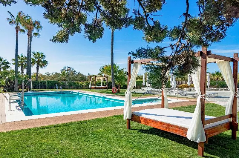 בית מלון כפרי Meliá Isla Canela