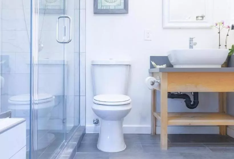 בית מלון כפרי Ocean Echo Inn & Beach Cottages