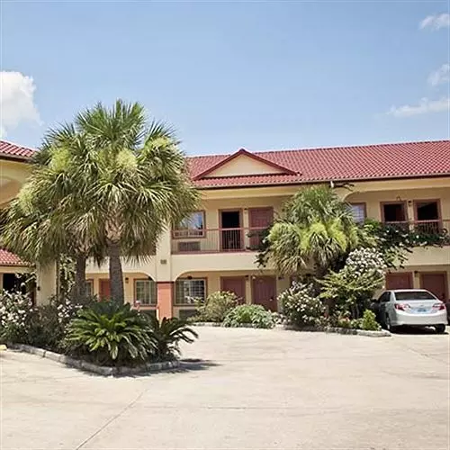 酒店 Palace Inn &Suites Willowbrook