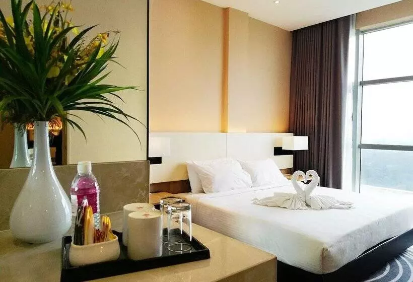 هتل Regalia Upper View