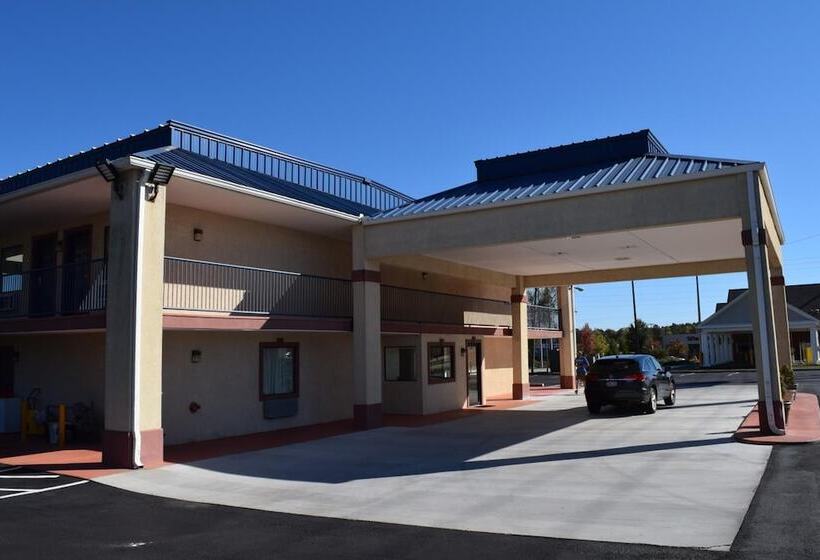 בית מלון כפרי Royal Inn & Suites