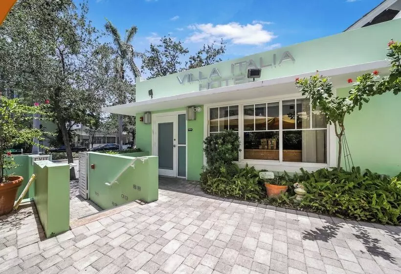 هتل Villa Italia South Beach