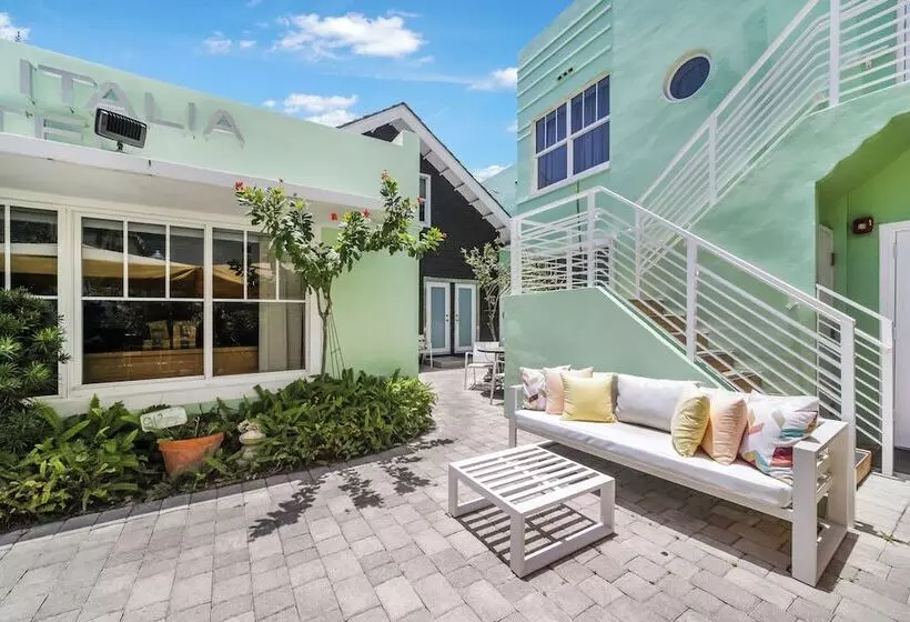 هتل Villa Italia South Beach