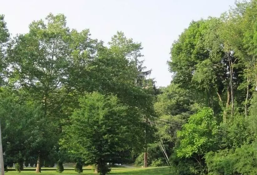 モーテル Budget Motor Inn  Mahopac