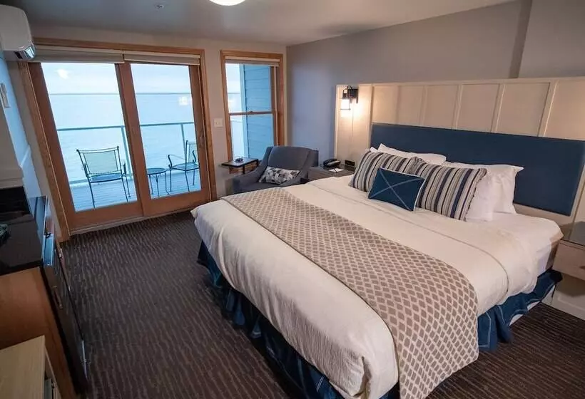 منتجع Beacon Pointe On Lake Superior