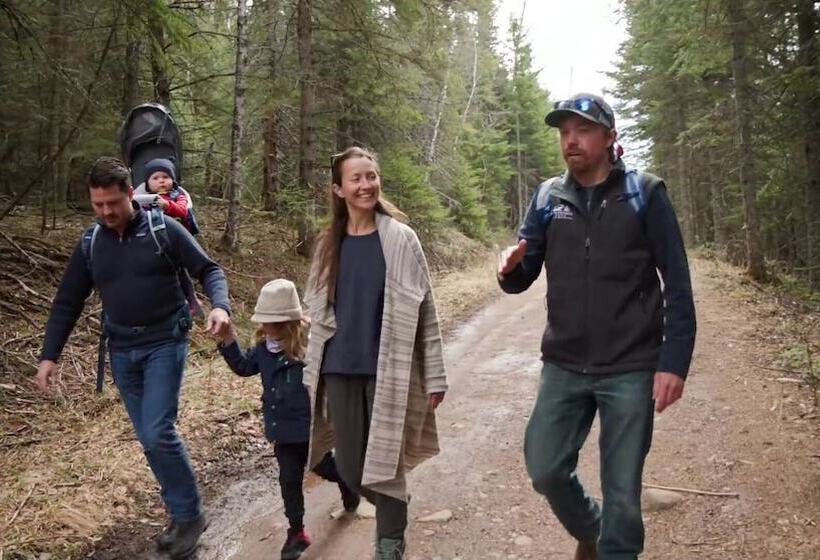 منتجع Beacon Pointe On Lake Superior