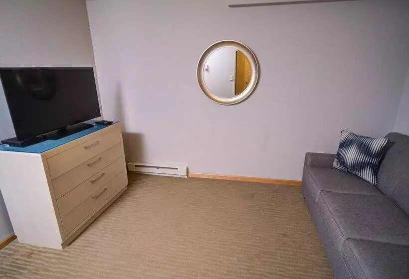 منتجع Beacon Pointe On Lake Superior