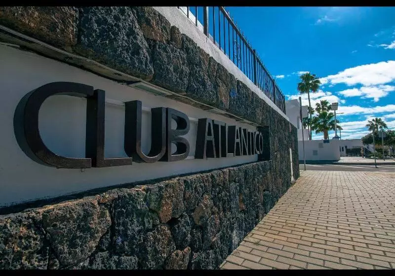 استراحتگاه Club Atlántico