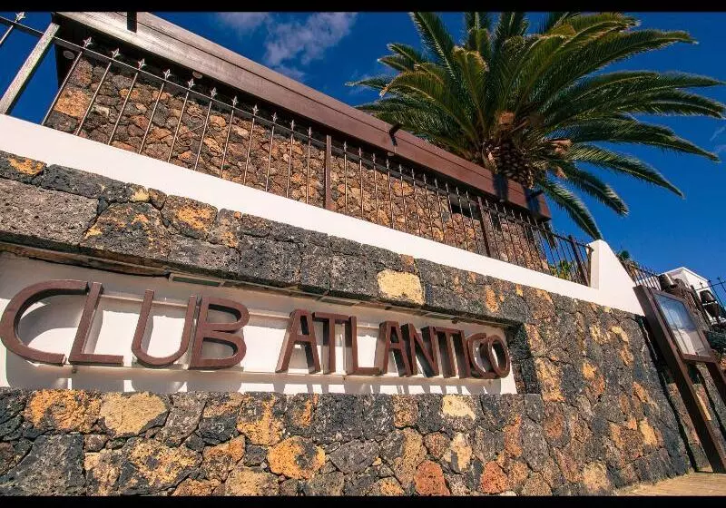 استراحتگاه Club Atlántico