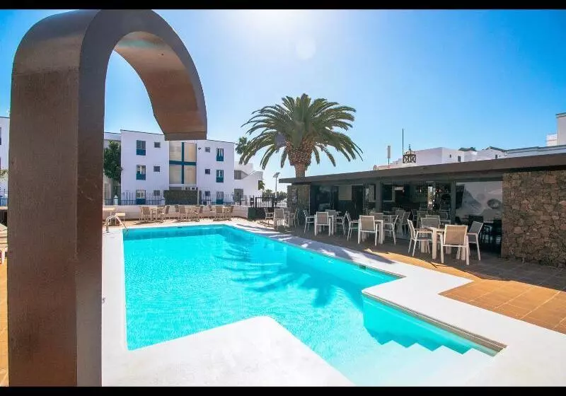 استراحتگاه Club Atlántico