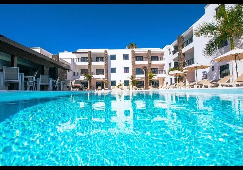 استراحتگاه Club Atlántico