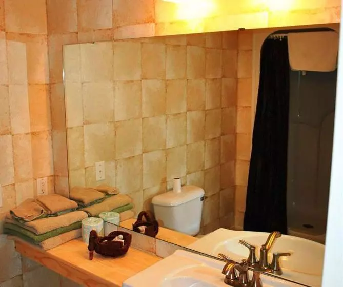 The Hurricane Resort Hotel & Restaurant