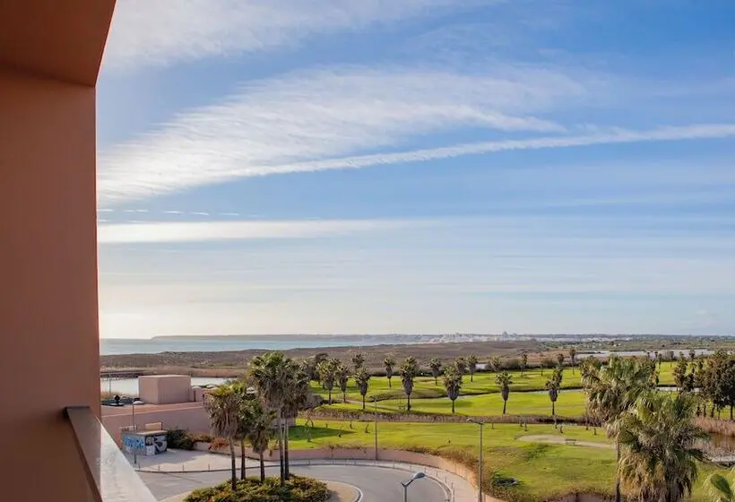 Wine & Books by the Sea, Algarve Resort