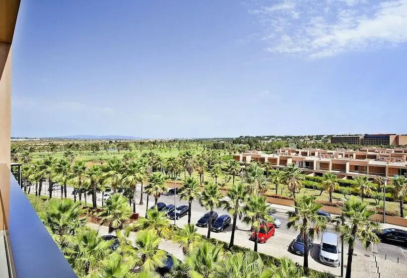 Wine & Books by the Sea, Algarve Resort