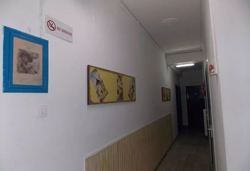 ユースホステル Sparta Team