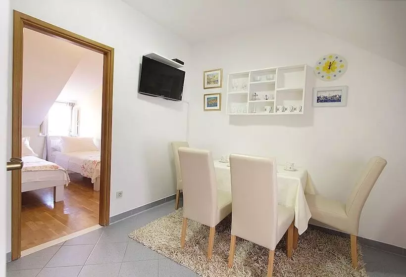 Apartments Kovac Old Town