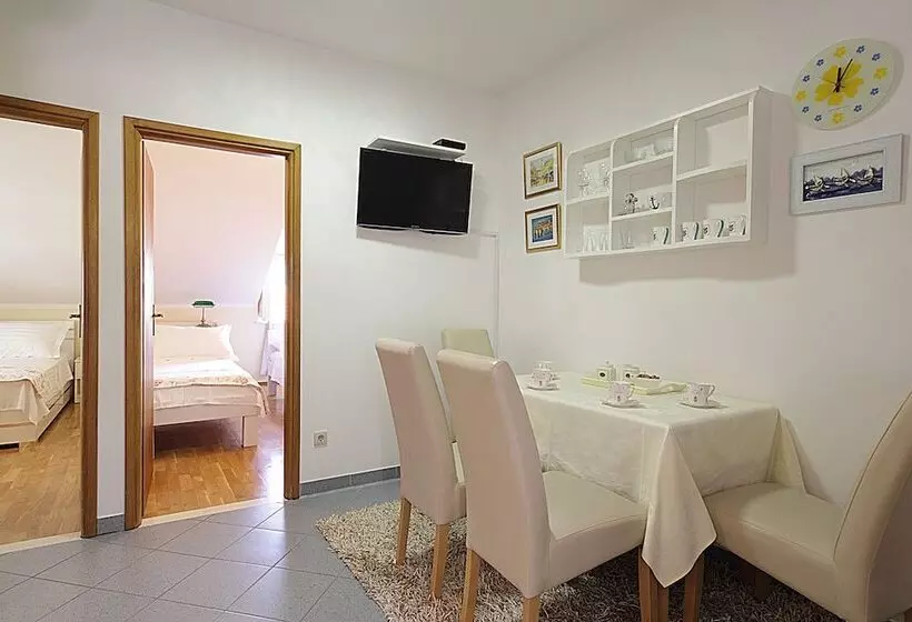 Apartments Kovac Old Town