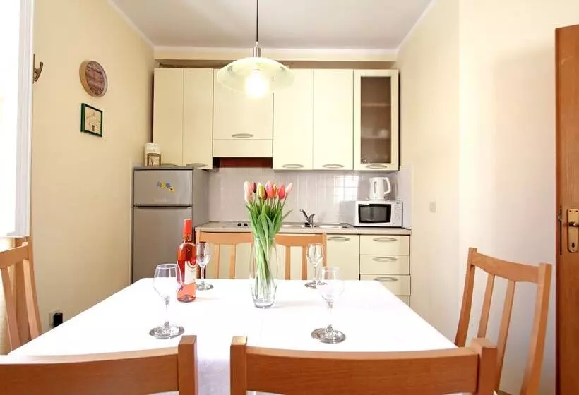 Apartments Kovac Old Town