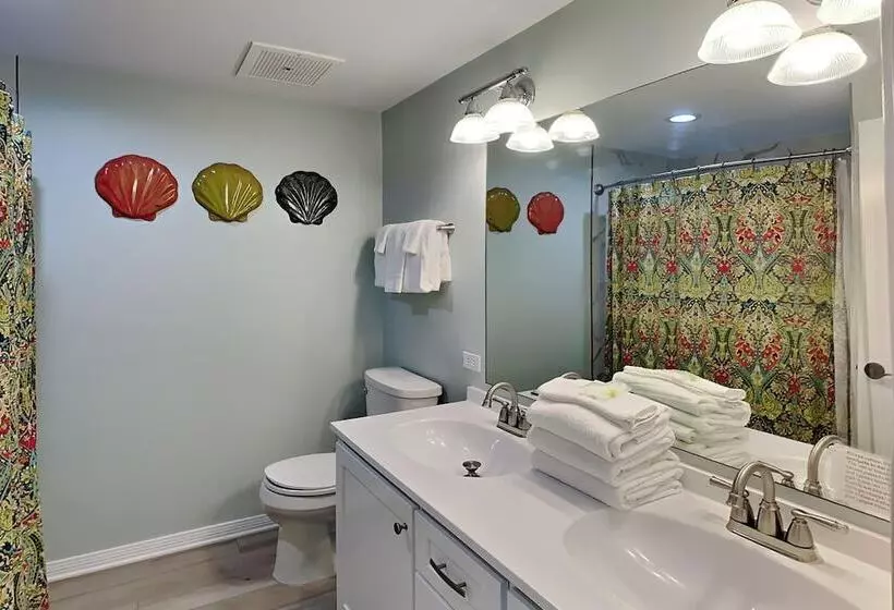 Caribbean Resort #1102