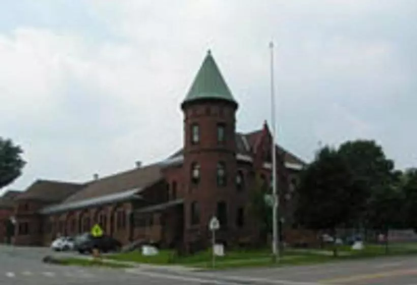 Four Seasons Motel Malone