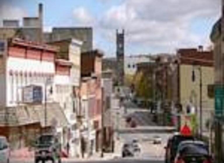 Four Seasons Motel Malone