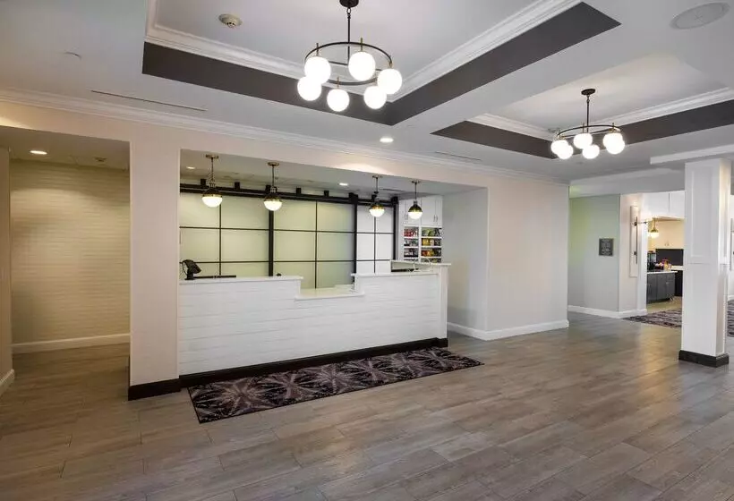 Homewood Suites By Hilton Joplin