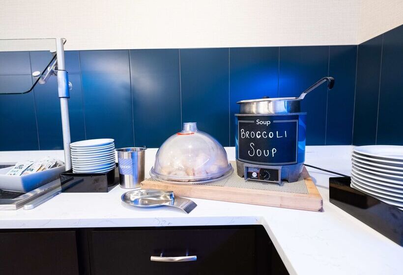 Homewood Suites By Hilton Joplin