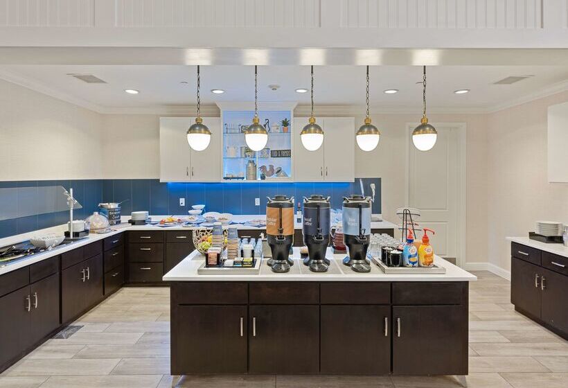 Homewood Suites By Hilton Joplin