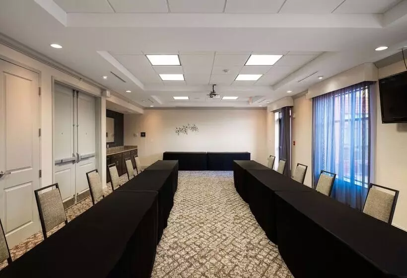 Homewood Suites By Hilton Joplin