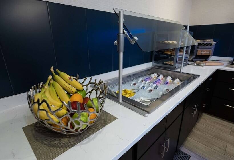 Homewood Suites By Hilton Joplin