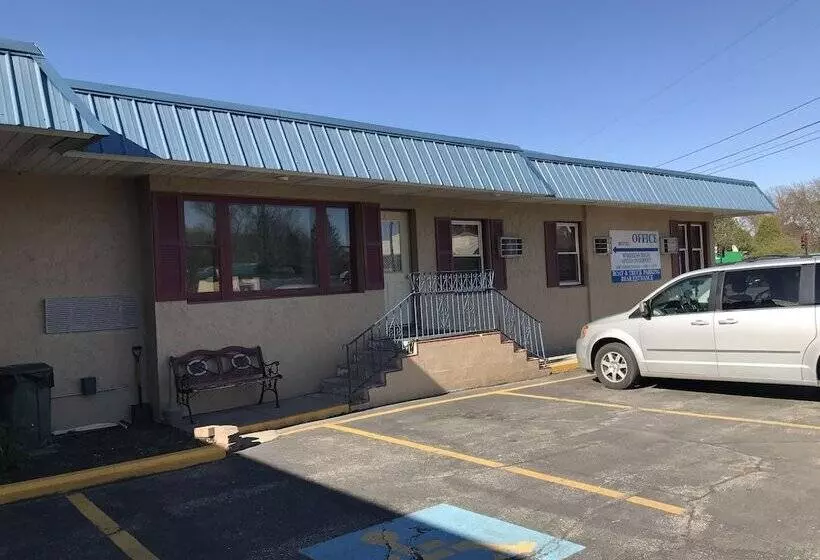 호텔 Budget Inn Marinette