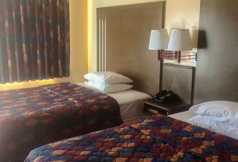 هتل Classic Inn Early