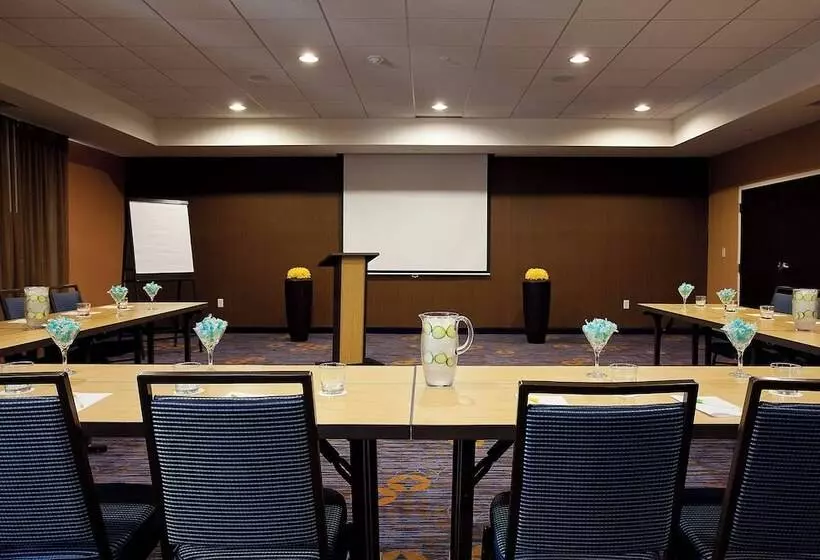 ホテル Courtyard By Marriott Galveston Island