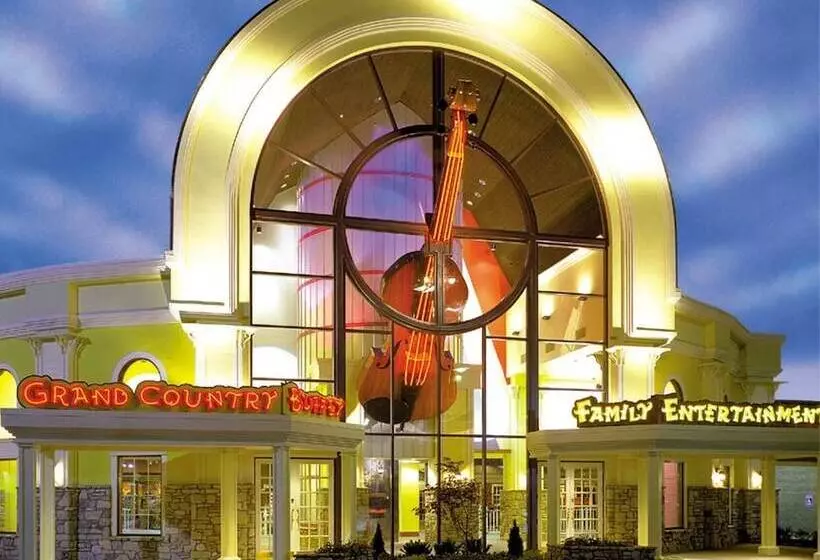 Hotelli Grand Country Waterpark Resort