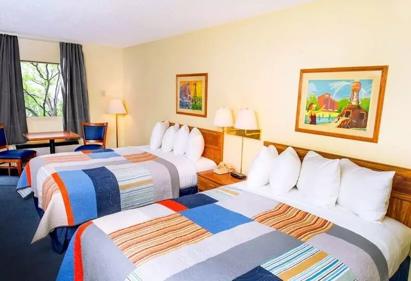 Hotelli Grand Country Waterpark Resort