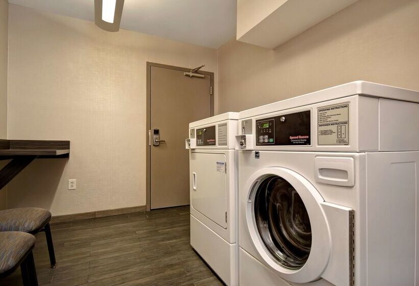 호텔 Hampton Inn & Suites Columbia South Fort Meade Area