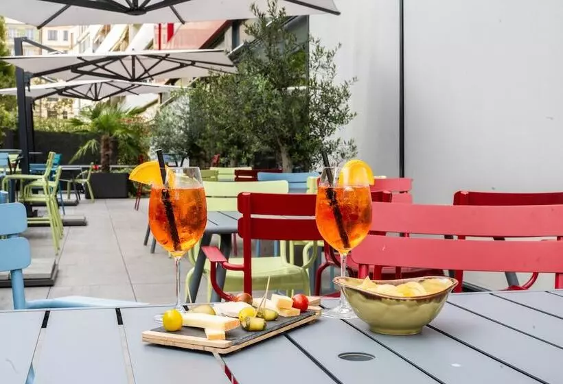 هتل Ibis Geneve Centre Nations