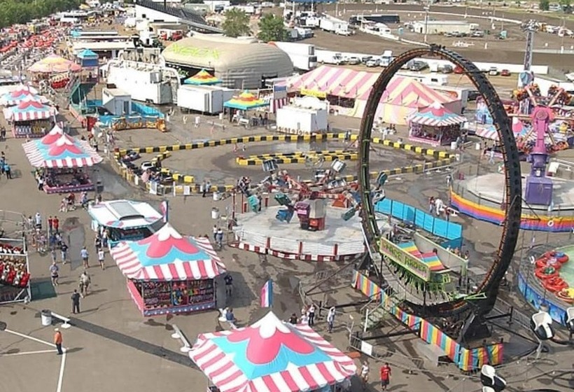 فندق Highland Suites Extended Stay