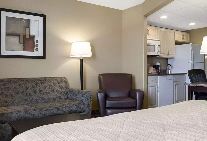 ホテル Mainstay Suites Bismarck
