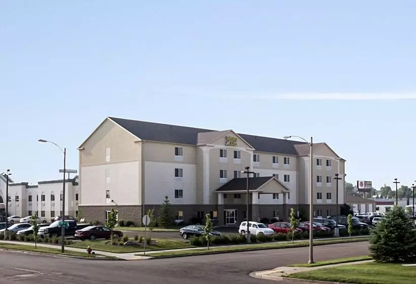 ホテル Mainstay Suites Bismarck