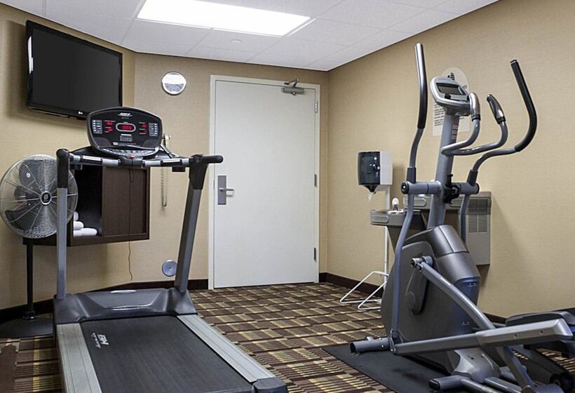 فندق Mainstay Suites Bismarck