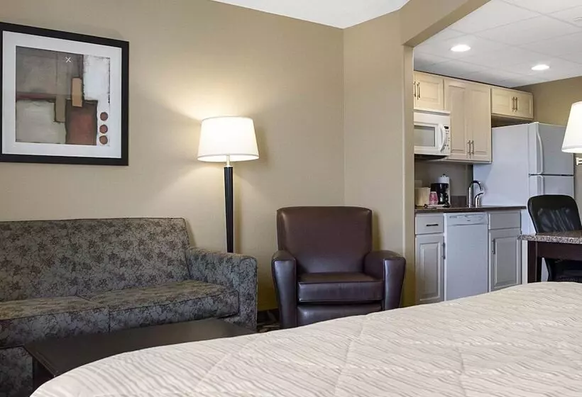 ホテル Mainstay Suites Bismarck