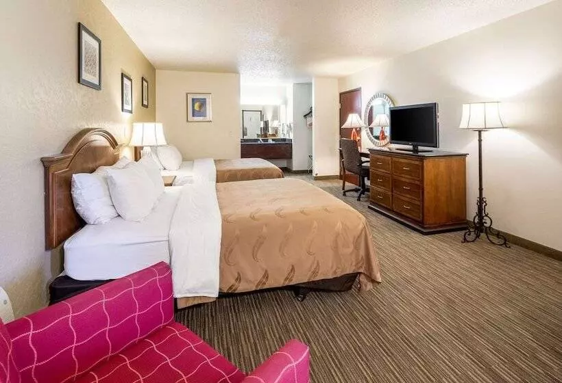 Szálloda Quality Inn Keystone Near Mount Rushmore