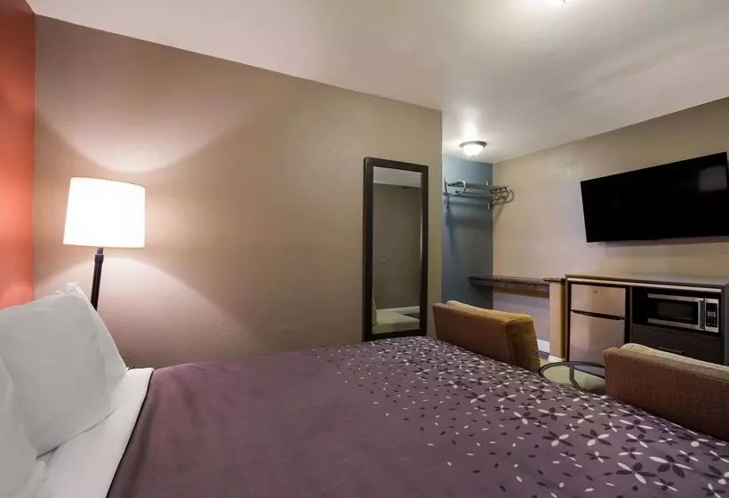 酒店 Rodeway Inn Near Coachella