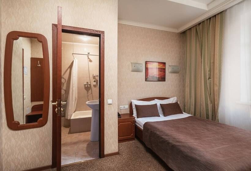 Отель Slavyanka