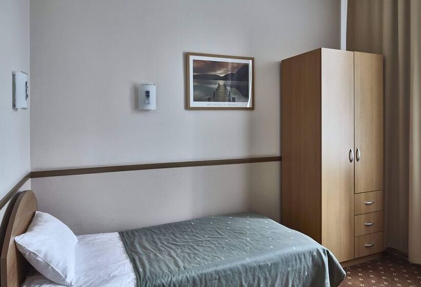 Отель Slavyanka