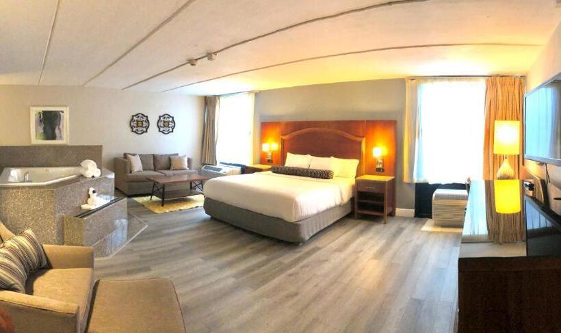 The Grand Hotel Spindletop