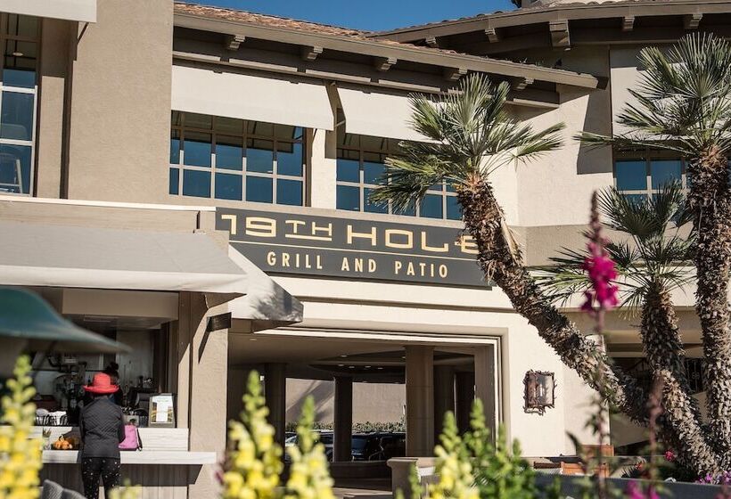 Отель The Canyon Suites At The Phoenician, A Luxury Collection Resort, Scottsdale