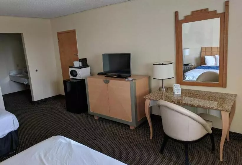 酒店 Travelodge By Wyndham Clovis